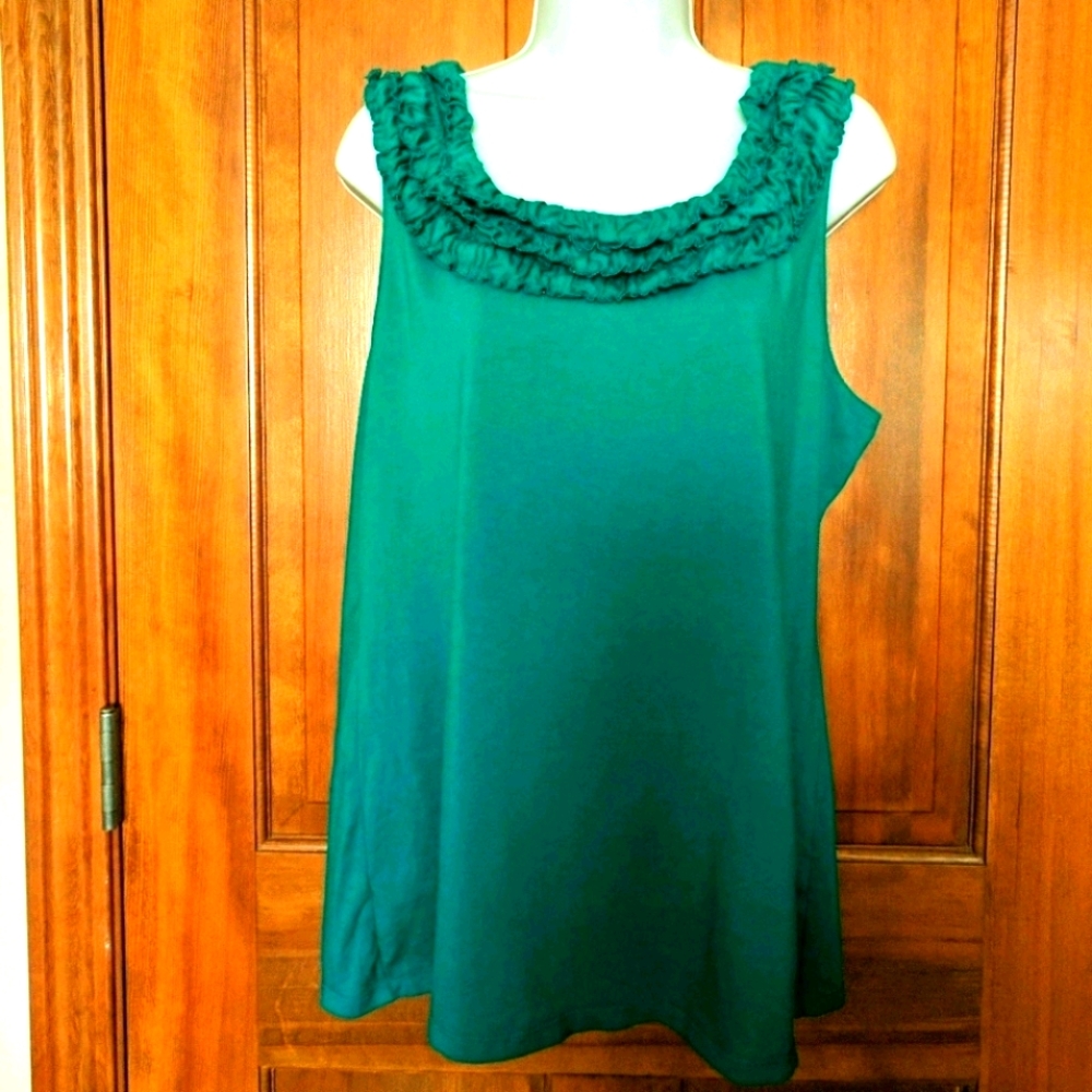 Ann Taylor Emerald Green Cotton Tank, Ruffle Neck